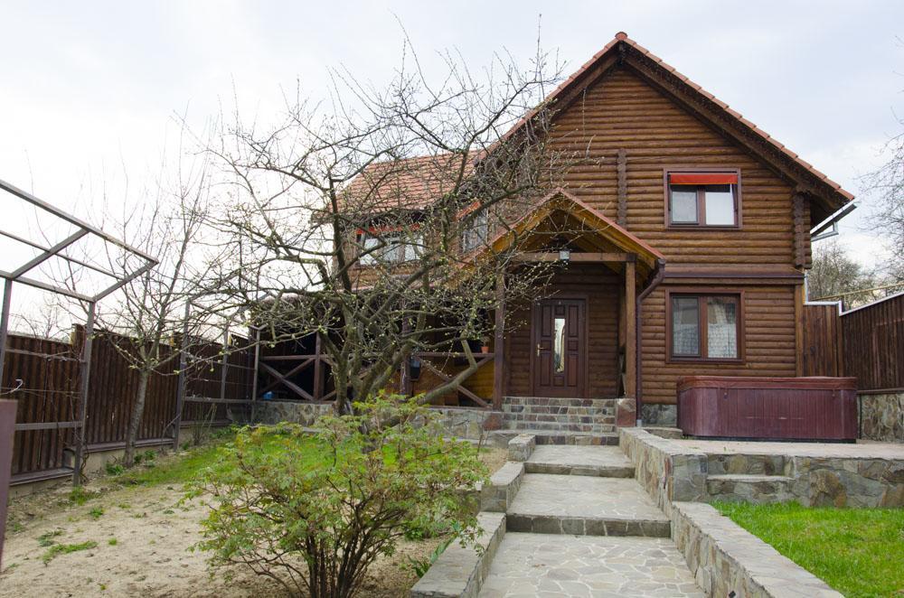 Liubava Hotel Поляна Екстериор снимка