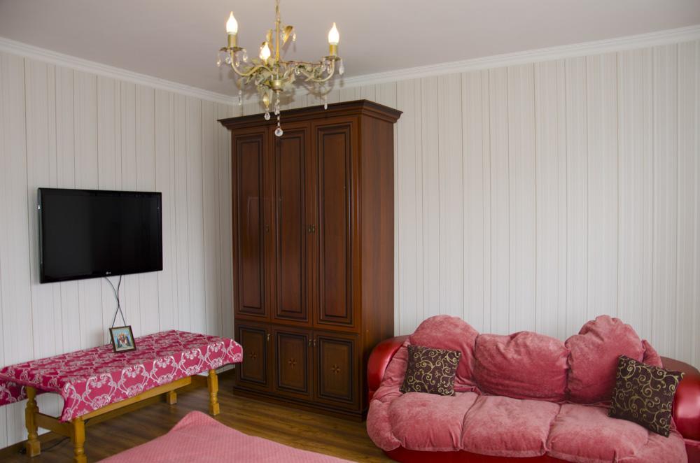 Liubava Hotel Поляна Екстериор снимка