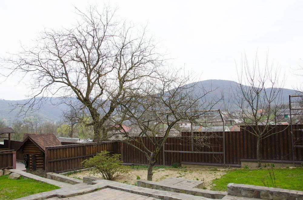 Liubava Hotel Поляна Екстериор снимка